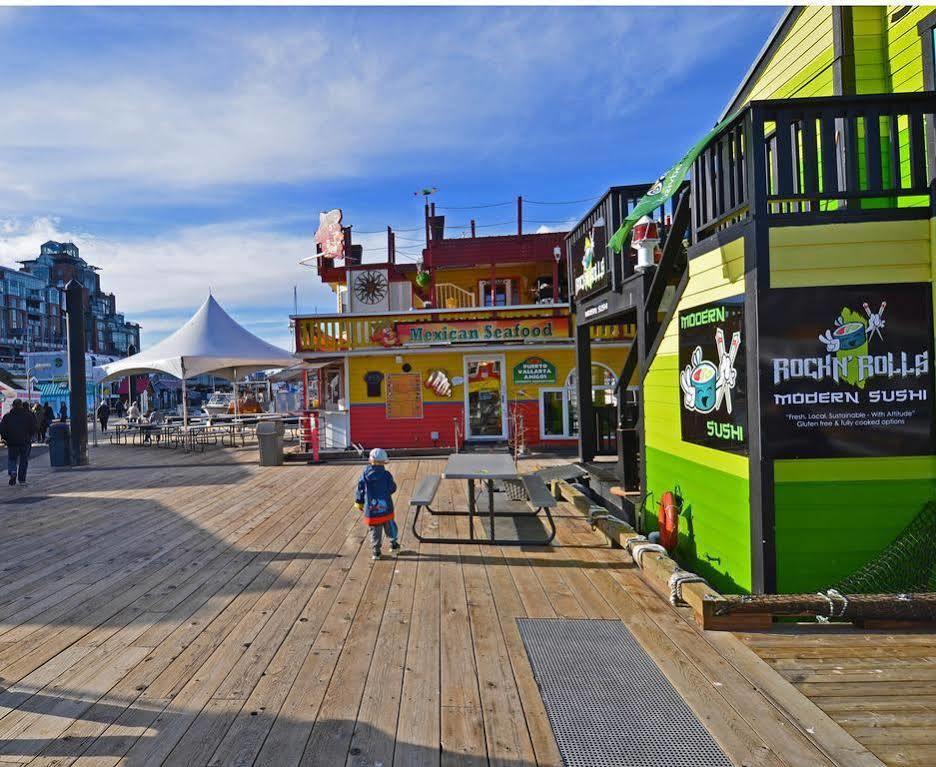 Fisherman'S Wharf Bed & Breakfast Victoria Exteriér fotografie